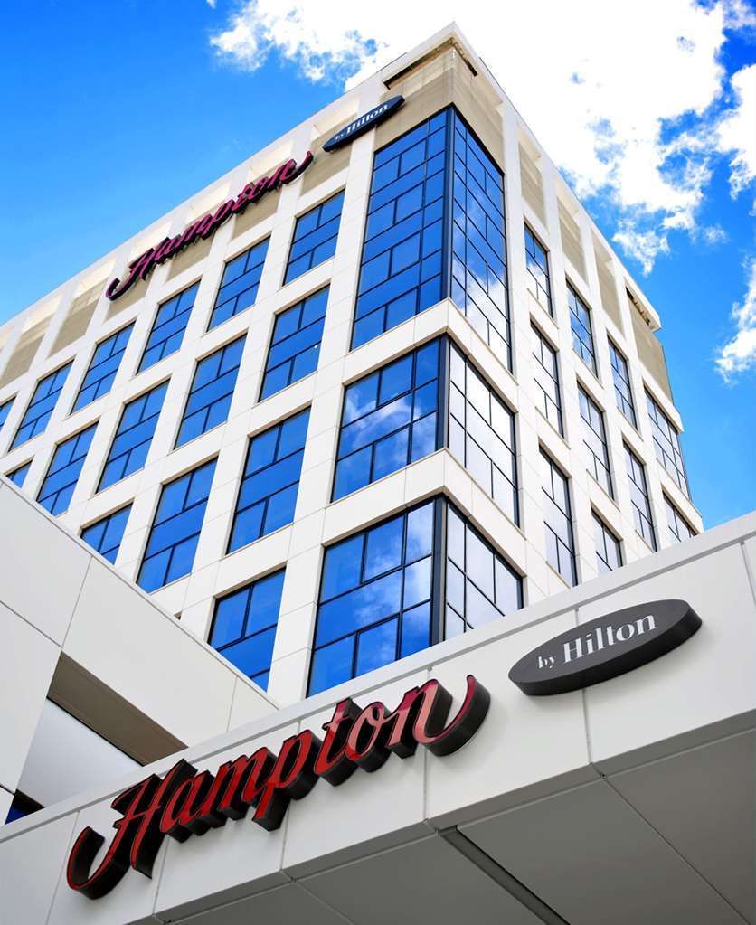 Hampton By Hilton Brest Hotel Exterior photo